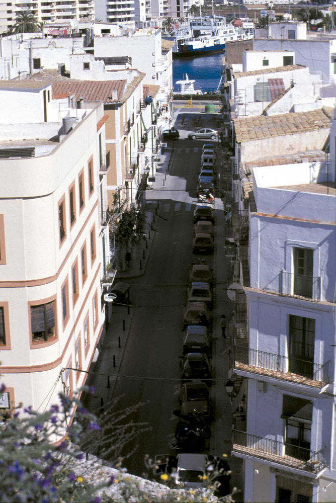 Ciutat d´Eivissa. S´Estacada, del s XVIII, transcorria pel carrer de Montgrí. (Foto: Vicent Marí).