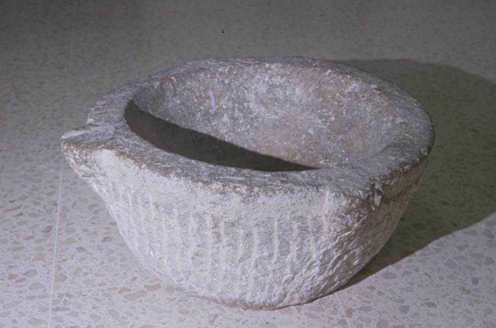 Un morter de pedra trobat al jaciment arqueològic de ses Figueretes. Foto: Joan Ramon Torres.