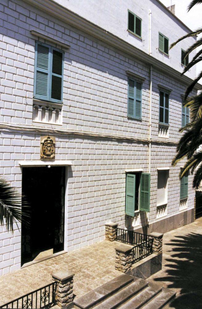 El col·legi de Nostra Senyora de la Consolació, que s´inaugurà l´any 1934. Foto: Neus Garcia Ferrer.