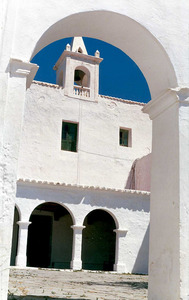 Es Amunts. Església de Sant Miquel de Balansat. Foto: Rosa Vallès Costa.