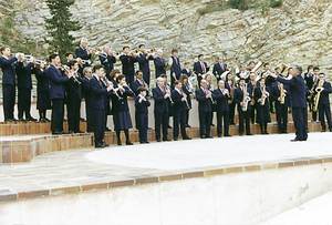 Banda Municipal de Música d´Eivissa. Una fotografia de l´any 1995, fetea a l´auditori del Parc de la Reina Sofia, d´Eivissa. Foto: cortesia del Patronat Municipal de Música d´Eivissa.