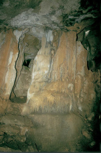 Interior de la cova des Culleram. Foto: Joan Ramon Torres.