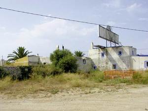 Sa Joveria, vora la primera rotonda, casa pagesa de les proximitats de la ciutat. Foto: Joan Josep Serra Rodríguez.