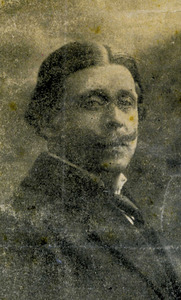Frederic Lavilla, membre destacat de la burgesia local, era afiliat al Partit Liberal.