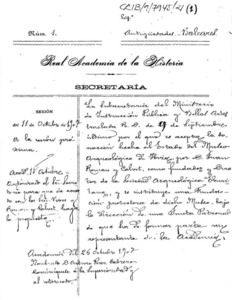 Carpeta de l´expedient de 1907 pel qual s´acceptava la donació a l´Estat del Museu Arqueològic d´Eivissa feta per Joan Roman Calbet i es creava una fundació protectora sota la direcció d´un patronat, al qual  hi havia de tenir representació la Reial Acadèmia de la Història.