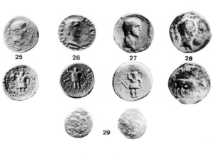 Claudi Neró Tiberi. Anvers i revers de diverses monedes de la seca ebusitana. Semis i quadrants de Tiberi (25), de Calígula (26), de Claudi I (27 i 28) i de Tiberi o Calígula (29).