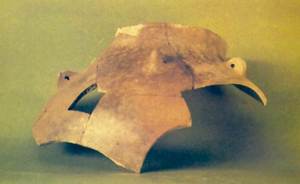 Edat del bronze. Fragment de vas globular amb coll i anses, trobat a la cova des Riuets. Foto: cortesia del Museu Arqueològic d´Eivissa i Formentera.