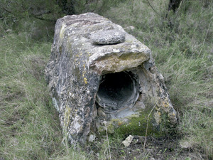 Mel. Una casera de verduc (a can Vicent d´en Frit). Foto: Maria Antònia Costa Costa.